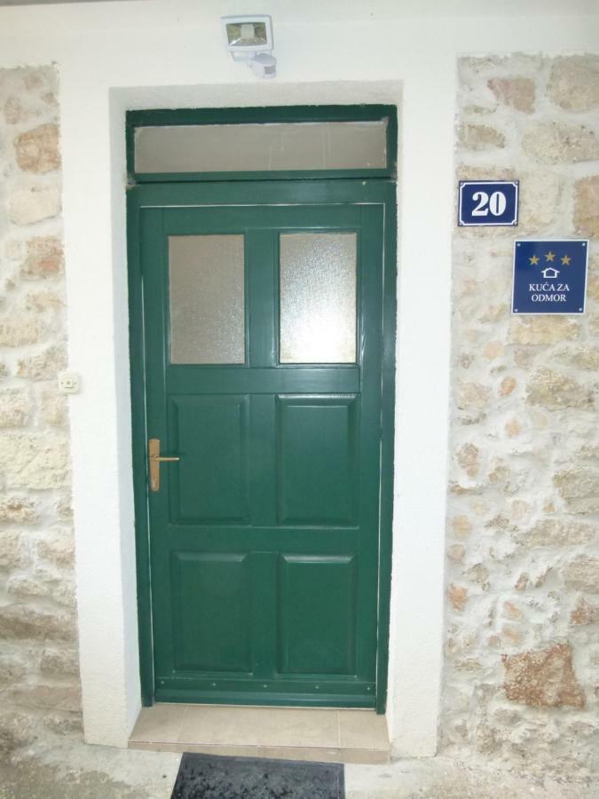 Villa Dalmatian Stone House Angela Drniš Esterno foto